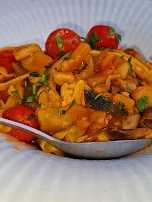 Nudeln Mit Gemüse Und Pilzen